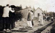 train/station~1900'ss.jpg